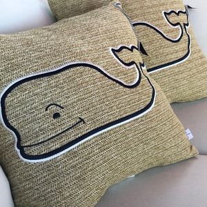 NWT 2 Vineyard Vines@Target Outdoor Throw Pillows